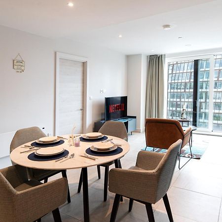 Modern 2 Bedroom City Centre Apartment W Balcony Манчестер Экстерьер фото